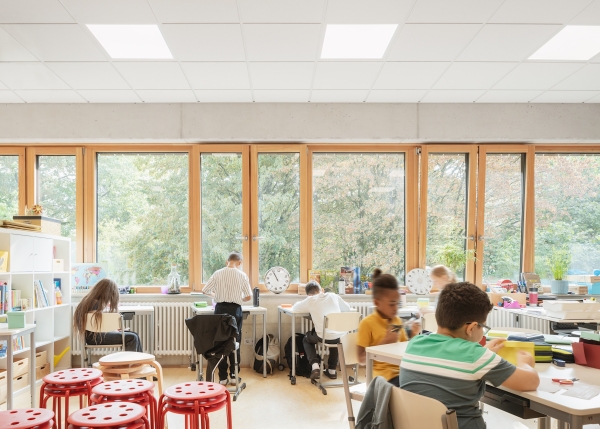 Schule in Aachen-Preuswald von New Architekten