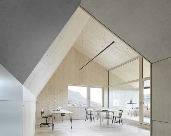 Wohn- und Geschftshaus in Hohenems von MWArchitekten