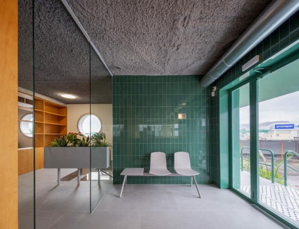 Broumbau von Impepinable Studio