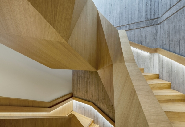 Ma�gefertigte Holztreppe aus dem Schwarzwald