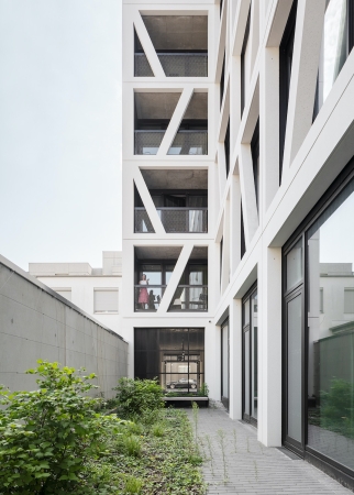 Brohaus in Berlin von Richter Musikowski