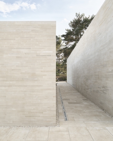 Kolumbarien im polnischen Radom von BDR Architekci