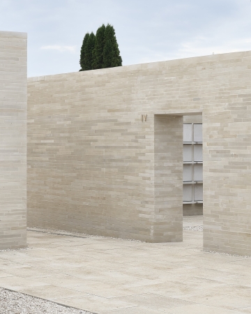 Kolumbarien im polnischen Radom von BDR Architekci