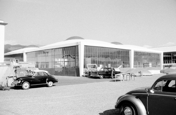 System Isler: Produktionshallen Kunststofffabrik Eschmann AG in Thun, 1958