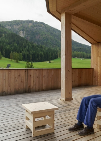 Besucherzentrum in Sexten von Delueg Architekten