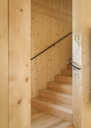 Besucherzentrum in Sexten von Delueg Architekten