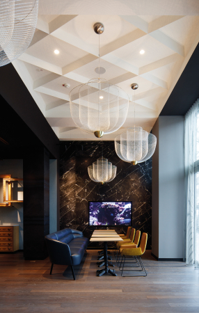 Auszeichnung: Motel One in Hannover-Oper von RTW Architekten (Peter Teicher Architekt + Stadtplaner, Andreas Koch Architekt, Karl Prange Landschaftsarchitekt) (Hannover); Bauherrschaft: meravis Gewerbeimmobilien