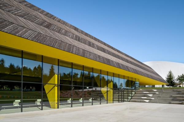 Schwimmbad in Slowenien von Enota