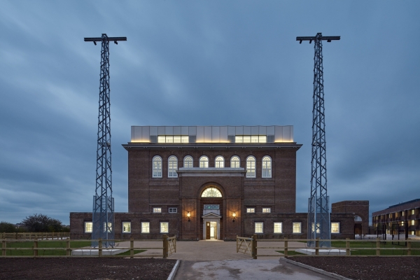 Umbau und Erweiterung in Rugby von vHH Architects