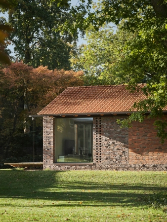 Denkmalgerechte Erweiterung in Bremen von Felix Brinkhege