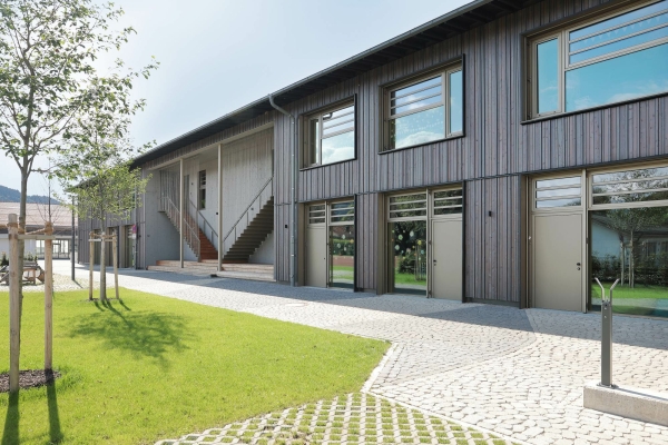 Grundschule in Rottach-Egern von Peck.Daam Architekten