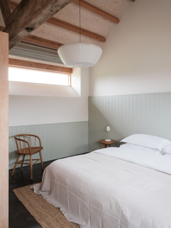 Hofumbau von Clementine Blakemore Architects