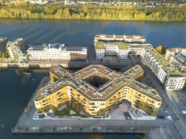 Wohnkomplex von schneider+schumacher und bb22 architekten in Mainz