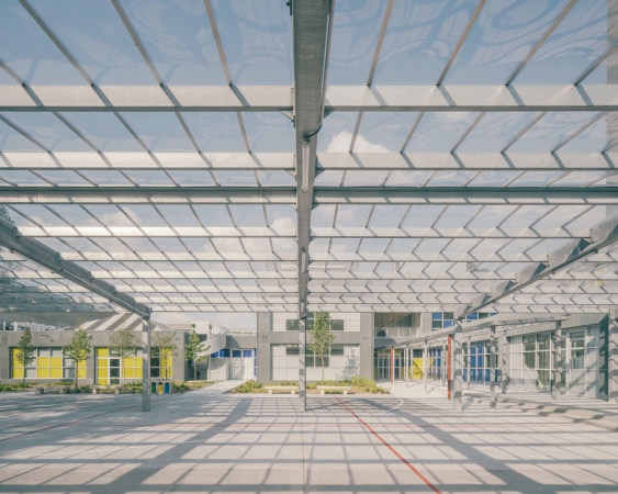 Schulsanierung in Antony von Mars Architectes