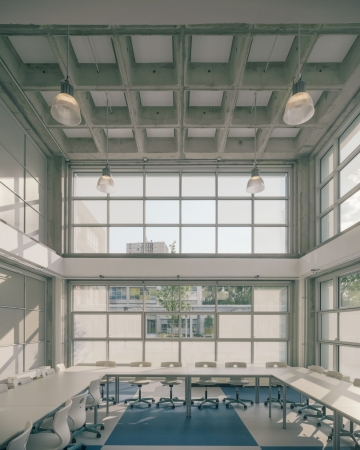 Schulsanierung in Antony von Mars Architectes