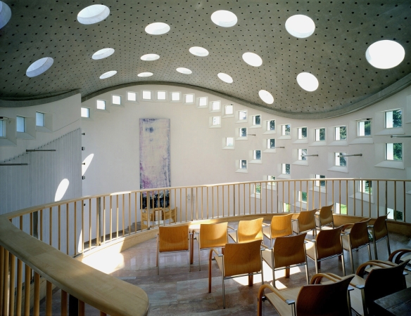 Heinz Tesar: Evangelische Kirche Klosterneuburg, Klosterneuburg, 19931995; Architekturzentrum Wien, Sammlung, Foto: Margherita Spiluttini