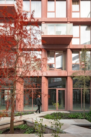 Wohnhochhaus in Almere von Studioninedots