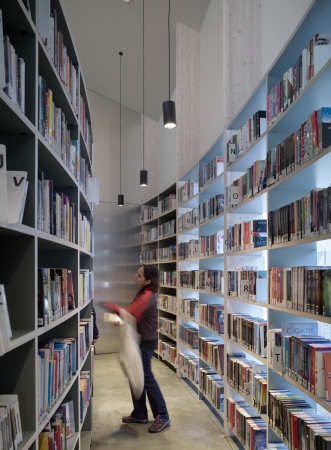 Stadtbibliothek bei Gent von Office