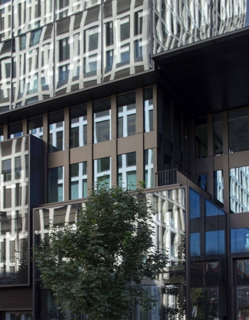 Brohaus in Berlin von J.Mayer.H