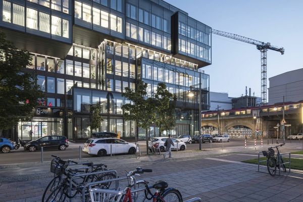 Brohaus in Berlin von J.Mayer.H