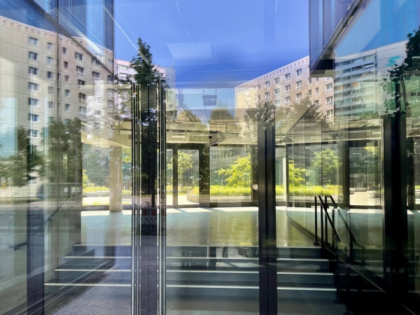 Brohaus in Berlin von J.Mayer.H