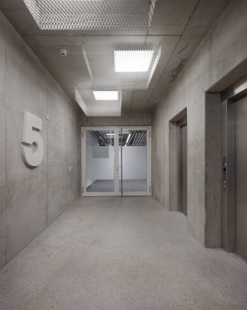 Brohaus in Berlin von J.Mayer.H