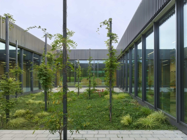 Bildungsbau in Nrtingen von Riehle Koeth