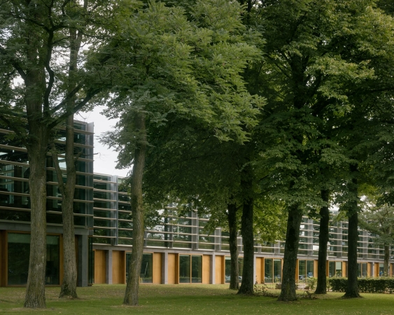 Umbau eines Unigebudes in Enschede von Civic Architects und VDNDP