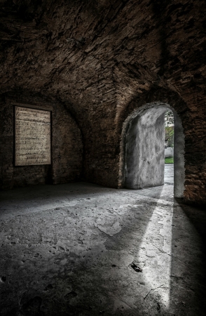 Finalist: Denkmal dreier Wiederstandsbewegungen in Loany von IXA