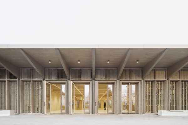 Mehrzweckhalle von Steimle Architekten in Radolfzell am Bodensee