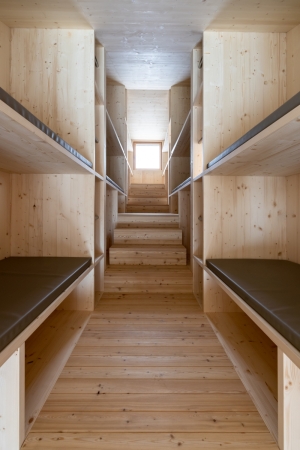 Berghtte in den Dolomiten von Demogo