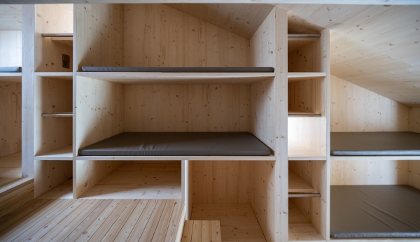 Berghtte in den Dolomiten von Demogo