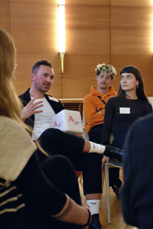 Preistrger Vincent Schmitt whrend der gemeinsamen Paneldiskussion