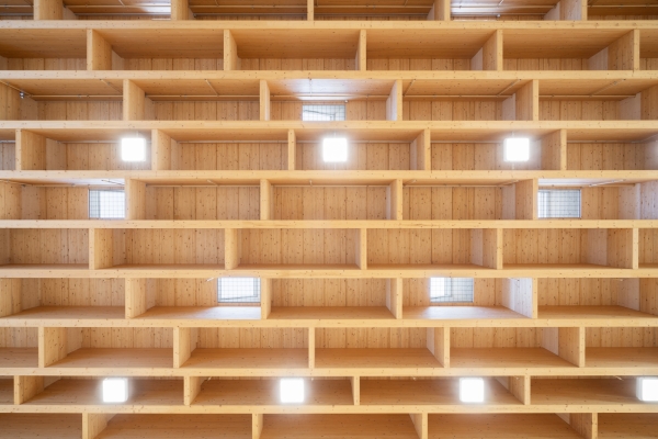 Forschungszentrum in Modena von ZPZ Partners