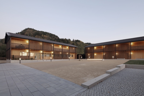 Wohn- und Praxisensemble in Teufenbach von Scheiberlammer Architekten und Lendarchitektur