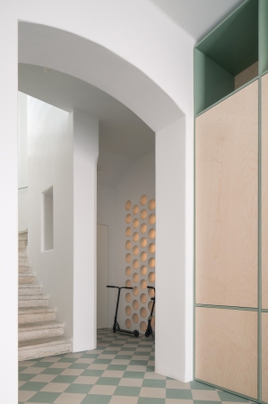 Wohnhausumbau in Kutn� Hora von BYR� architekti