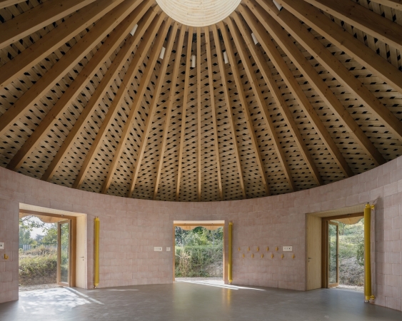 Schulpavillon in Paris von L’Atelier Senzu