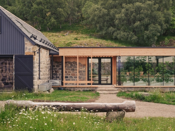 Transformation eines Bauernhofs von Moxon Architects