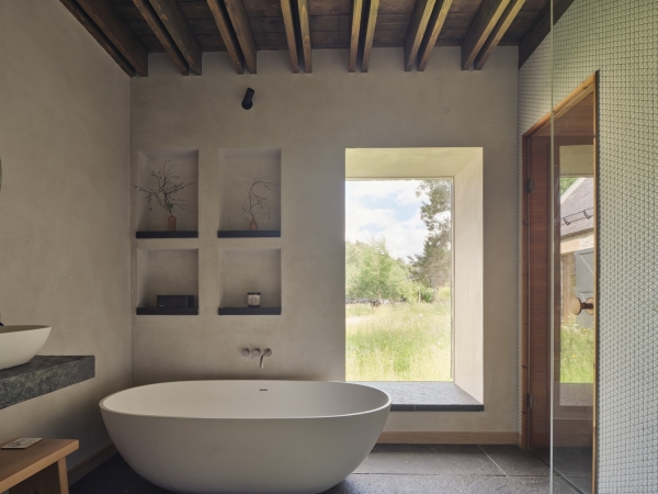 Transformation eines Bauernhofs von Moxon Architects