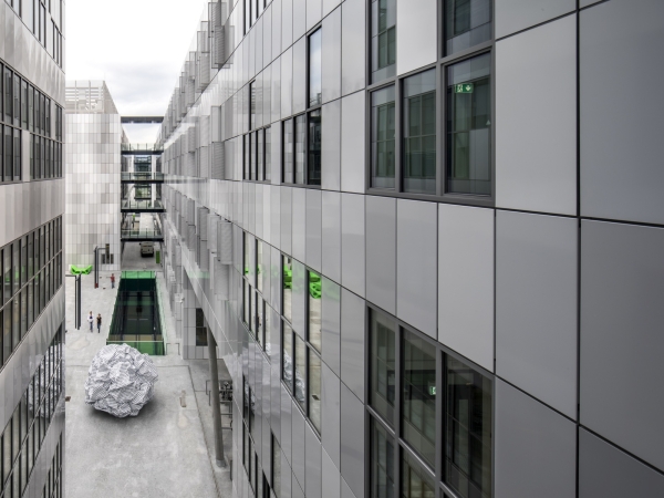 Uniklinik-Erweiterung von Riegler Riewe Architekten