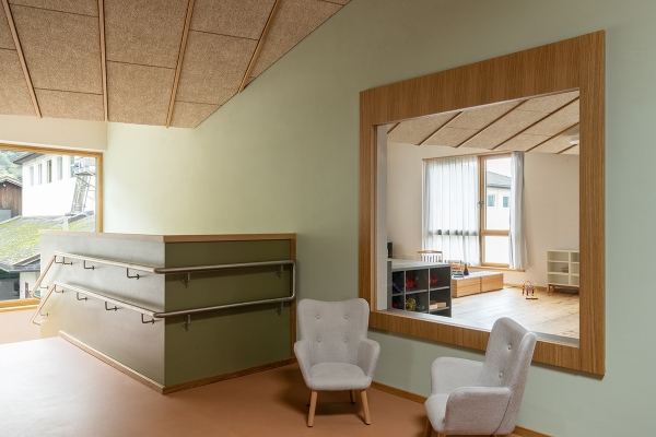 Kitaerweiterung in Terlan von MoDus Architects