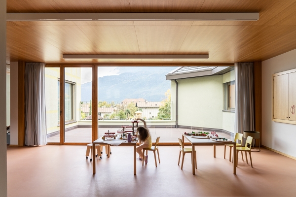 Kitaerweiterung in Terlan von MoDus Architects