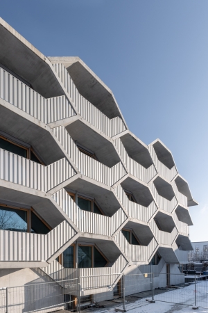 Die Geschossflchen ergeben in Summe rund 1.310 Quadratmeter.