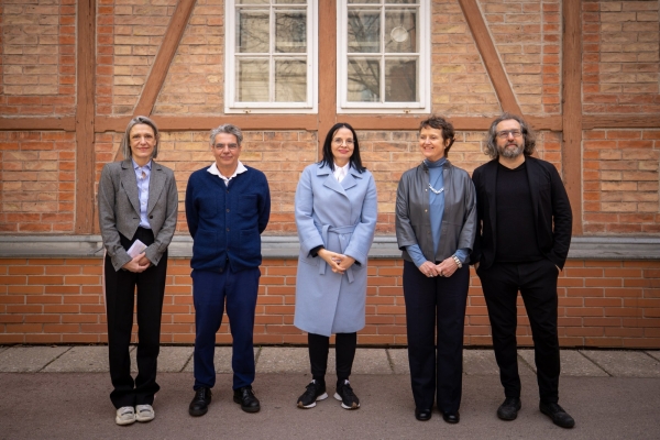 Claudia Cavallar (Jury), Lorenzo Romito, Kunst- und Kulturstaatssekretrin Andrea Mayer, Sabine Pollak und Michael Obrist