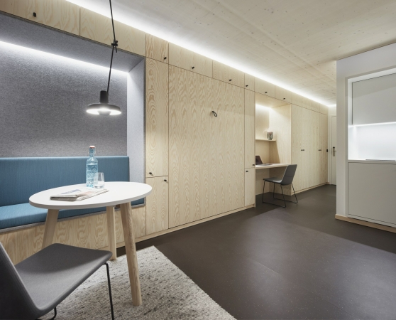 Personalwohnheim von Bernd Riegger + Jochen Specht