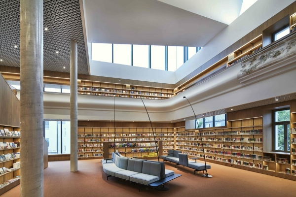 Bibliothek in Mittweida von Raum und Bau