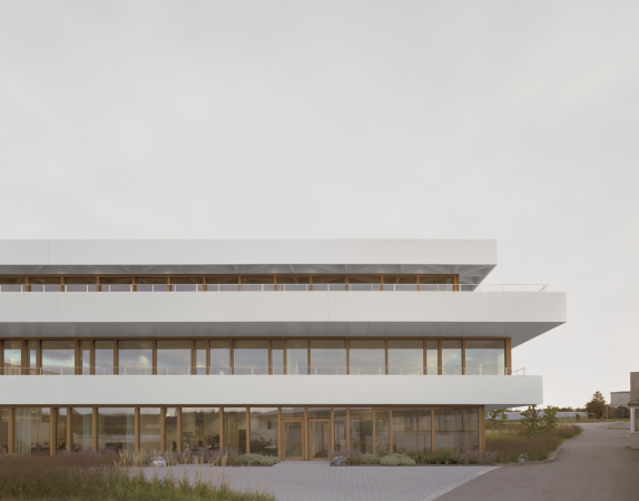 Firmenbau von Barkow Leibinger