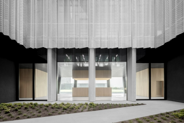 Brogebude bei Bologna von Peter Pichler Architecture