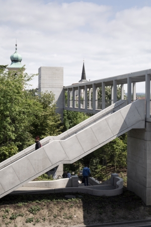 Fugngerbrcke von Ehl & Koumar Architekti in Litomyl