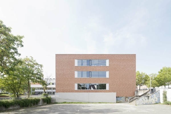 Revitalisierung einer Gesamtschule in Gieen von Lamott.Lamott Architekten